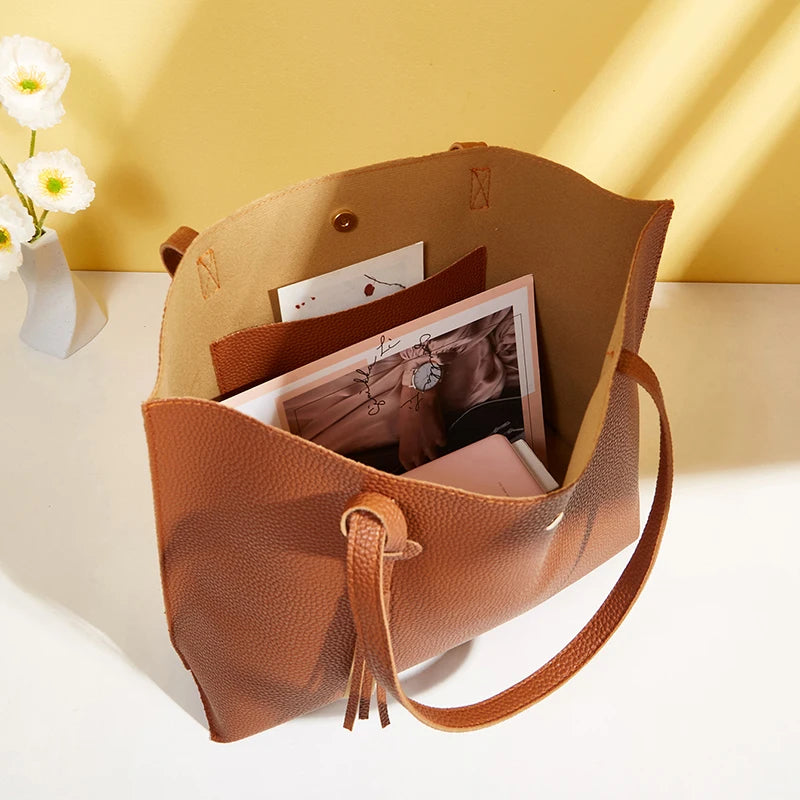 Bolsa Bènisse Shopping Couro com Carteira